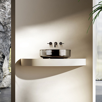 Раковина из полиэфирной смолы Vincea VBS-6T16B 45х45 накладная цвет черный прозрачный без отверстий под смеситель