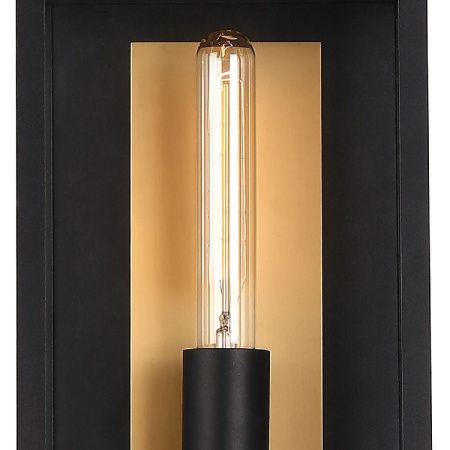 Уличный настенный светильник Favourite Lume (Луме) 4299-1W