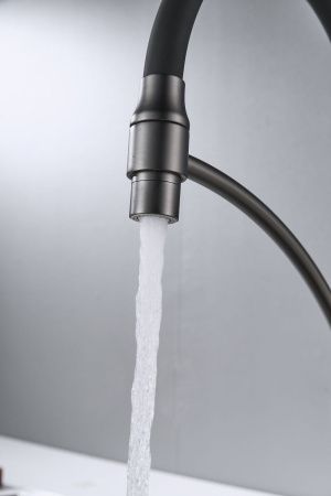 Смеситель для кухни Shevanik S743T-3 на мойку черный/оружейная сталь