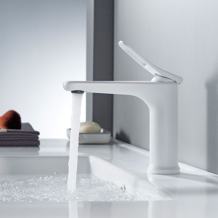 Смеситель Shevanik S4701C на раковину белый