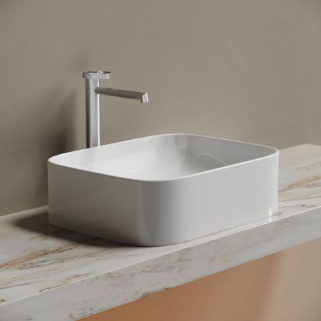 Раковина из сантехнического фарфора Ceramica Nova ELEMENT CN6052 50х40 накладная цвет белый без отверстий под смеситель