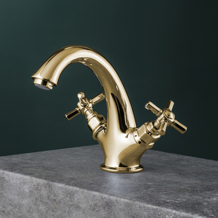 Смеситель Gattoni TRD TR320/18D0 на раковину золото