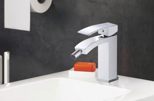 Смеситель Rose R1507F на биде белый/хром - фото 4