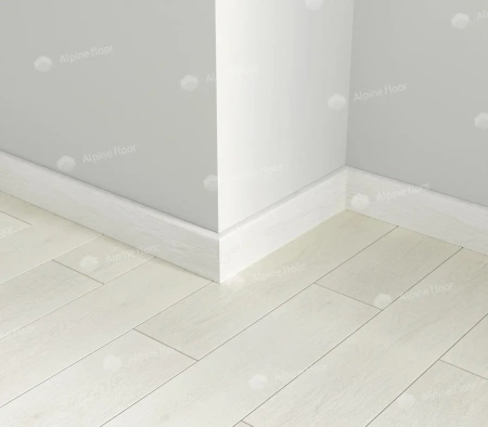 Напольный плинтус Alpine Floor Parquet Light SK 13-0 Белый толщина 1.25 см 2200х80