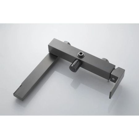 Душевая стойка Knotlor KN-23/GM настенная цвет вороненая сталь