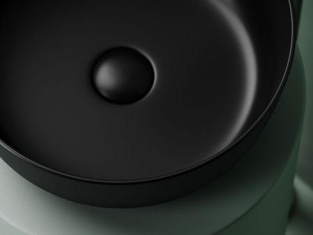 Раковина из сантехнического фарфора Ceramica Nova ELEMENT CN6073MB 40х40 накладная цвет черный без отверстий под смеситель