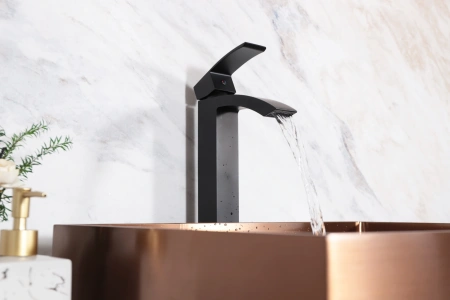 Смеситель Gid Cascada Victoria L120-BM-D (L120BMD) на столешницу черный матовый