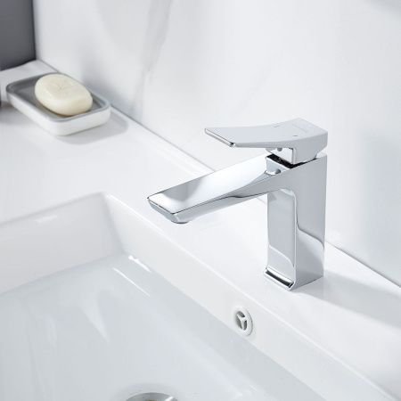 Смеситель Shevanik S4401 на раковину хром