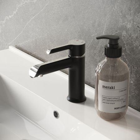 Смеситель Grossman Alba 510.K35.06.100/210 на раковину хром/черный