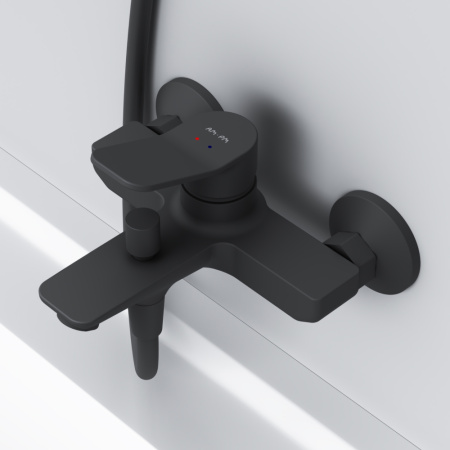 Смеситель для ванны и душа Am.Pm X-Joy F85A10022 настенный черный без термостата