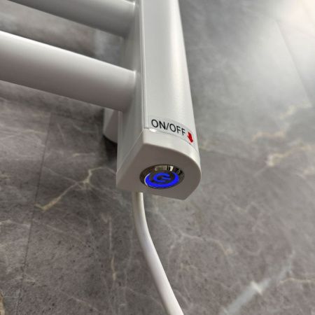 Полотенцесушитель электрический Fixsen FX-7200W 50х60 белый