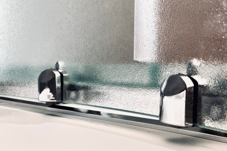 Душевой уголок Royal Bath BK RB90BK-C-CH 90х90 стекло рифленое профиль хром с поддоном