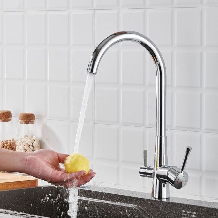 Смеситель для кухни Shevanik S428 на мойку хром