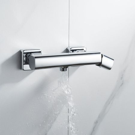 Смеситель для ванны и душа Maretti LR35R842 настенный хром