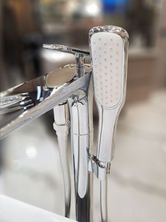 Смеситель для ванны AltroBagno Aperto AltroBagnoAperto020201Cr напольный хром