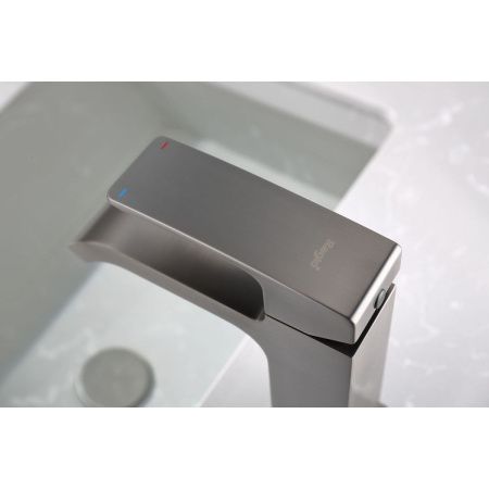 Смеситель Raglo R02 R02.10.09 на раковину графит