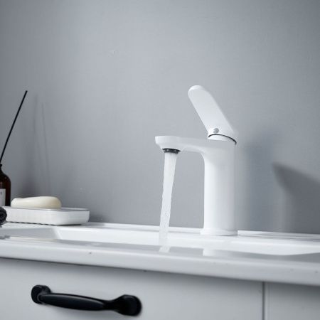 Смеситель Shevanik S43C S4301C на раковину белый