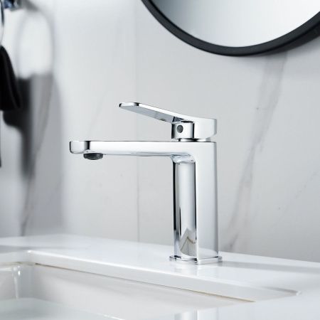 Смеситель Shevanik S9901 на раковину хром