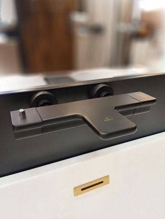 Смеситель для ванны AltroBagno Lamberto AltroBagnoLamberto0212MB настенный черный