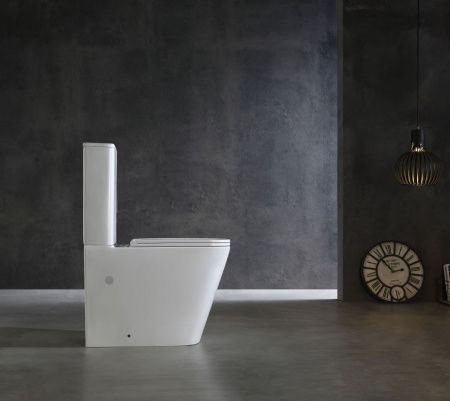 Унитаз напольный с бачком SantiLine SL-5026 цвет белый с сиденьем микролифт безободковый смыв воронка-водоворот