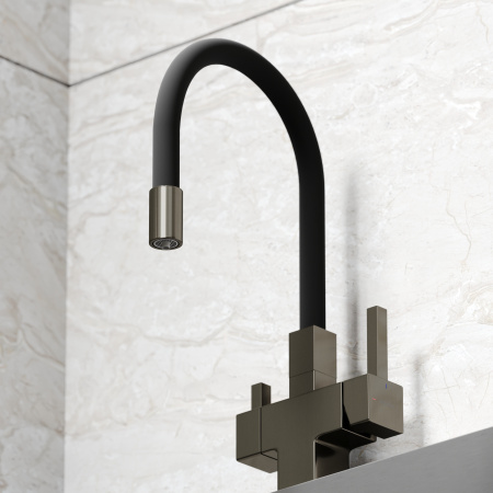 Смеситель для кухни Sancos Arno SC4005GG на мойку вороненая сталь/черный без термостата