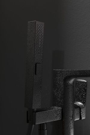 Смеситель для ванны и душа Allen Brau Infinity 5.21009-31 напольный черный