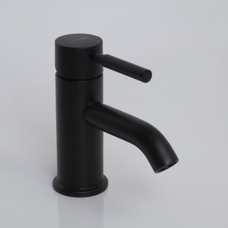 Смеситель WasserKRAFT Gollach 3300 3305 на раковину черный без термостата