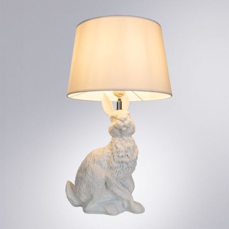 Настольная лампа Arte Lamp Izar (Изар) A4015LT-1WH