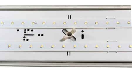 Линейный светильник OPPLE LED Waterproof E3 (ЛЕД Ватерпрооф Е3) 531000025000