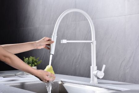 Смеситель для кухни Paulmark HALT Ha214021-WH на мойку белый