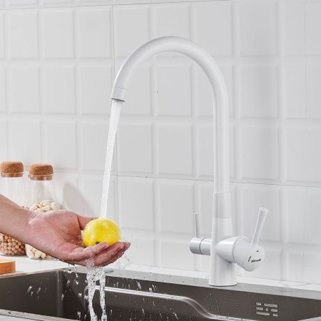 Смеситель для кухни Shevanik S428C на мойку белый