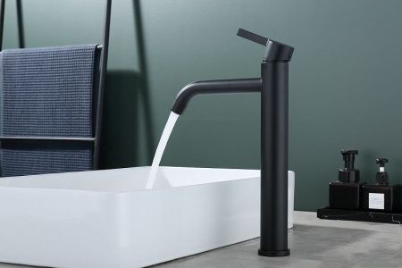 Смеситель для раковины Splenka S221 S221.15.06 на столешницу черный