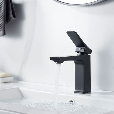 Смеситель Shevanik S4401H на раковину черный