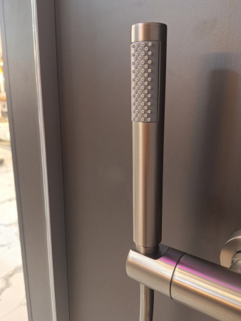 Смеситель для душа AltroBagno Unione AltroBagnoUnione030604GM настенный оружейная сталь