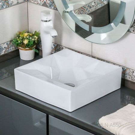 Раковина из сантехнического фарфора Melana A550-805 40х40 накладная цвет белый без отверстий под смеситель