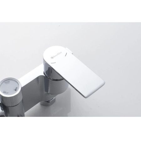 Душевая стойка Knotlor KN-72 настенная цвет хром