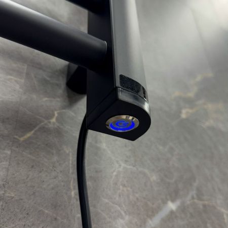 Полотенцесушитель электрический Fixsen FX-7200B 50х60 черный