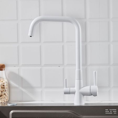 Смеситель для кухни Shevanik S528C на мойку белый