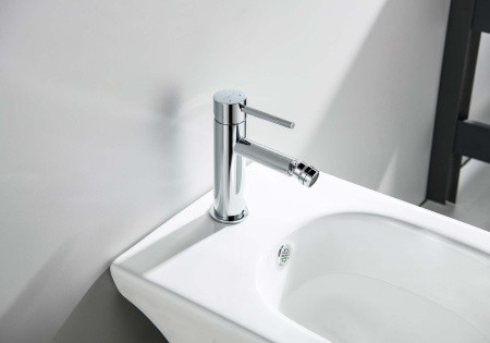 Смеситель Aquatek ЕВРОПА AQ1318CR на биде хром без термостата Смеситель Aquatek ЕВРОПА AQ1318CR на биде хром без термостата