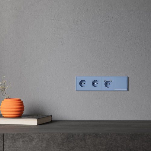 Накладка для розетки с заземлением и защитными шторками, с USB A+A VOLTUM S70 VLS000915 - фото 5
