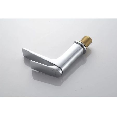 Смеситель Knotlor VIGOR KN-70 на раковину хром