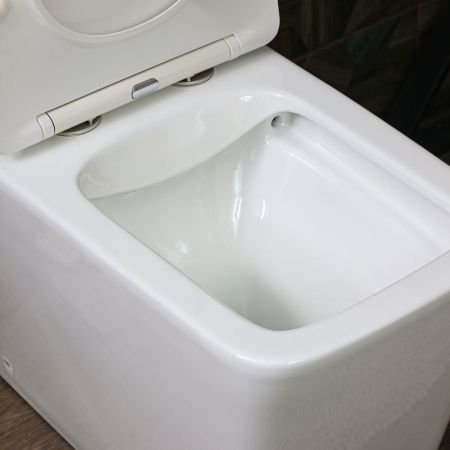 Унитаз напольный с бачком Melana MLN-310306 белый с сиденьем микролифт безободковый смыв торнадо