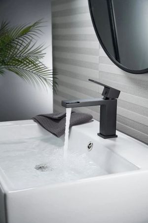Смеситель Knotlor STABLE KN-20/BL на раковину черный
