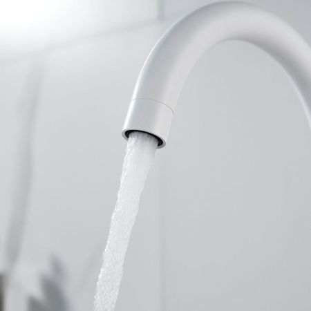 Смеситель для кухни Shevanik S128C на мойку белый