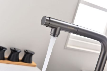 Смеситель для кухни Paulmark VIPER Vi213105-GM на мойку серый