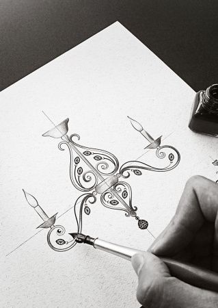 Люстра подвесная Maytoni Leaves RC109-PL-08-R