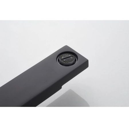 Смеситель Knotlor STABLE KN-20/BL на раковину черный