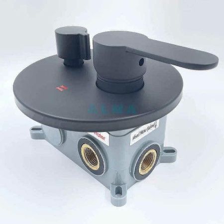 Душевая система ALMAes Ruver TVZ-8830 встраиваемая в стену цвет черный