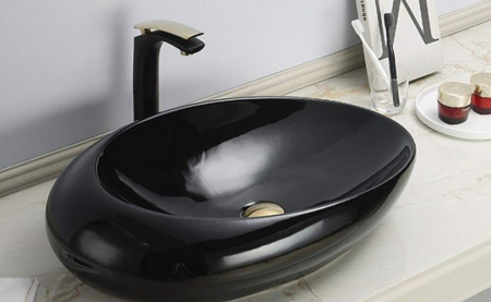 Раковина из санфаянса CeramaLux 78456 69х44 накладная цвет черный глянцевый