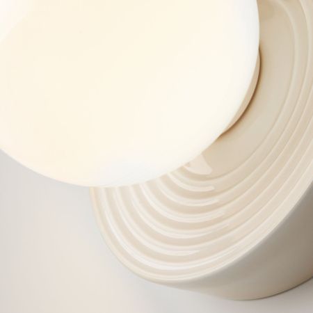 Бра Maytoni Careless MOD403WL-01BG